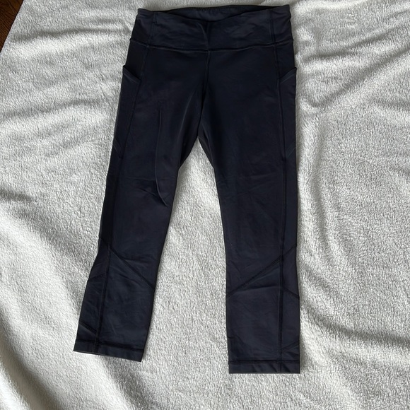 lululemon warrior pants 7/8 crop - Picture 1 of 5